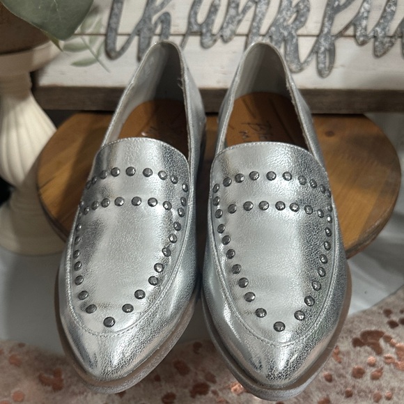 NWT Blowfish Silver Studded Loafers - Picture 1 of 6